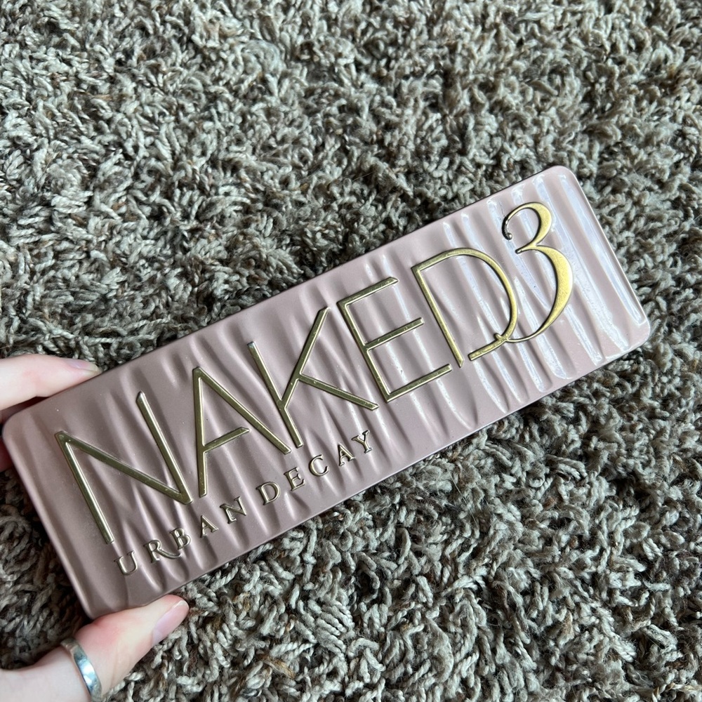 Urban Decay Naked 3 Eyeshadow Palette